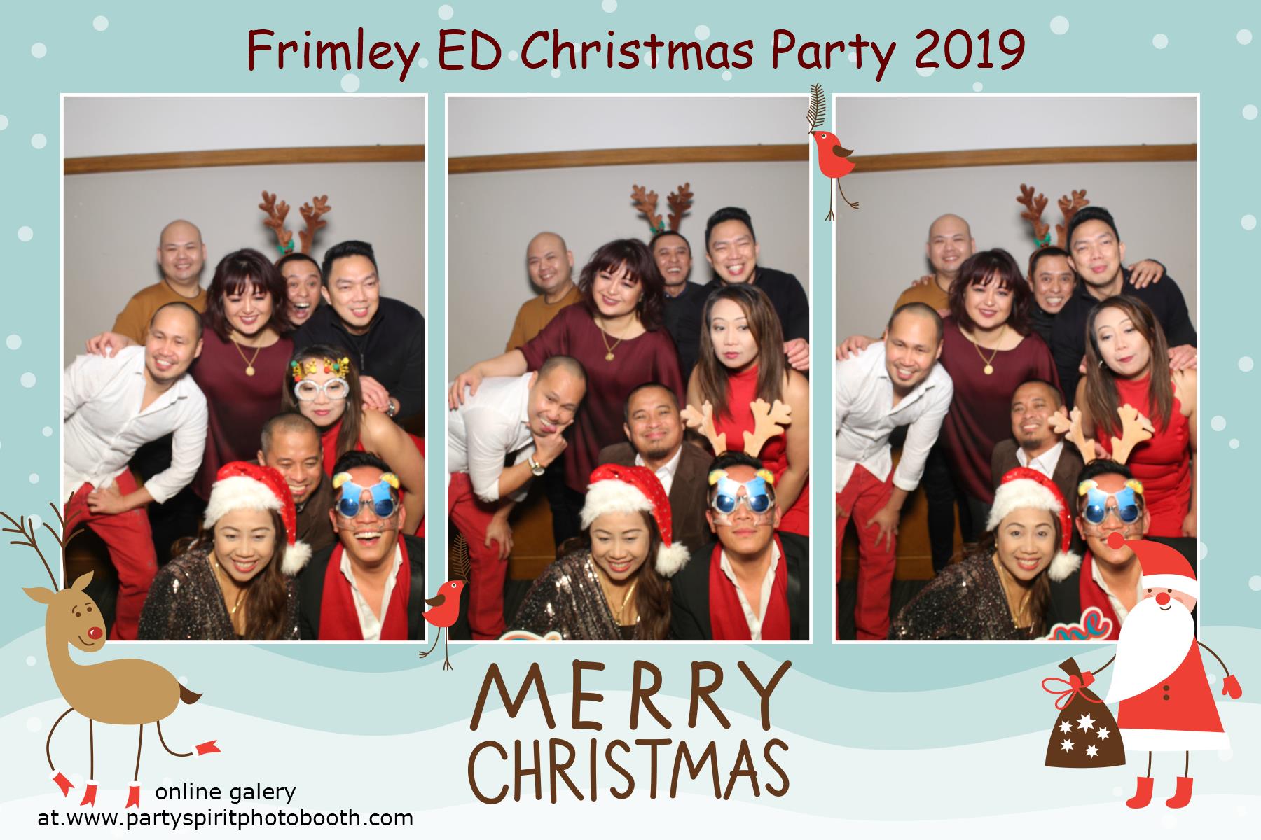 Christmas Party | View more photos from the event at gallery.partyspiritphotobooth.com/u/PartySpiritPhotoBooth/Christmas-Party-1